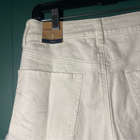 American Eagle White Distressed Women Shorts size 8 NWT - Picture 7 of 12